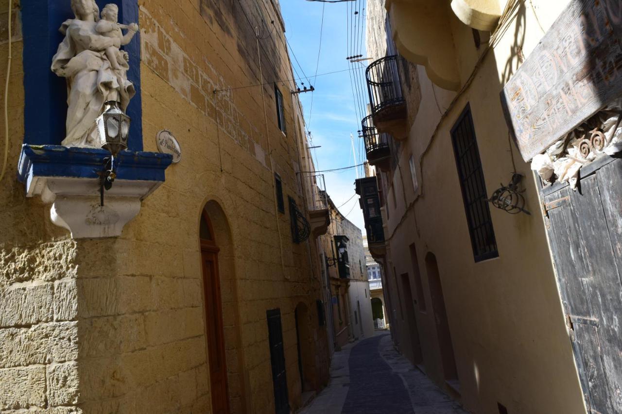 St George Of Lydda B&B Victoria Luaran gambar