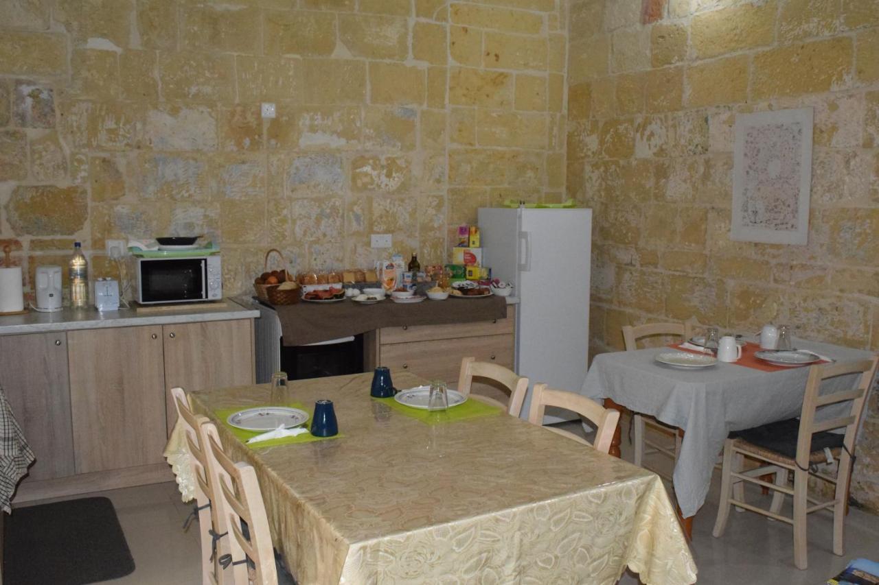 St George Of Lydda B&B Victoria Luaran gambar