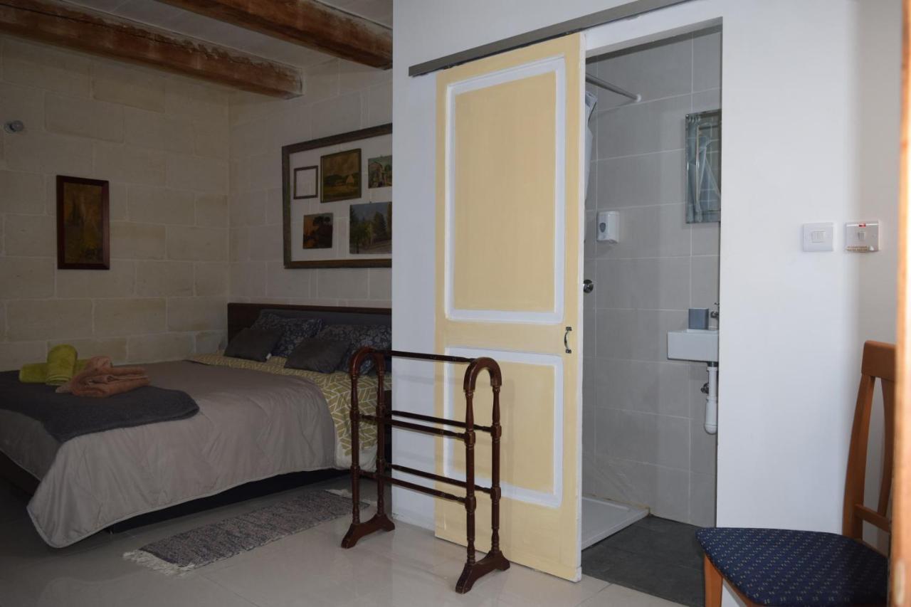 St George Of Lydda B&B Victoria Luaran gambar