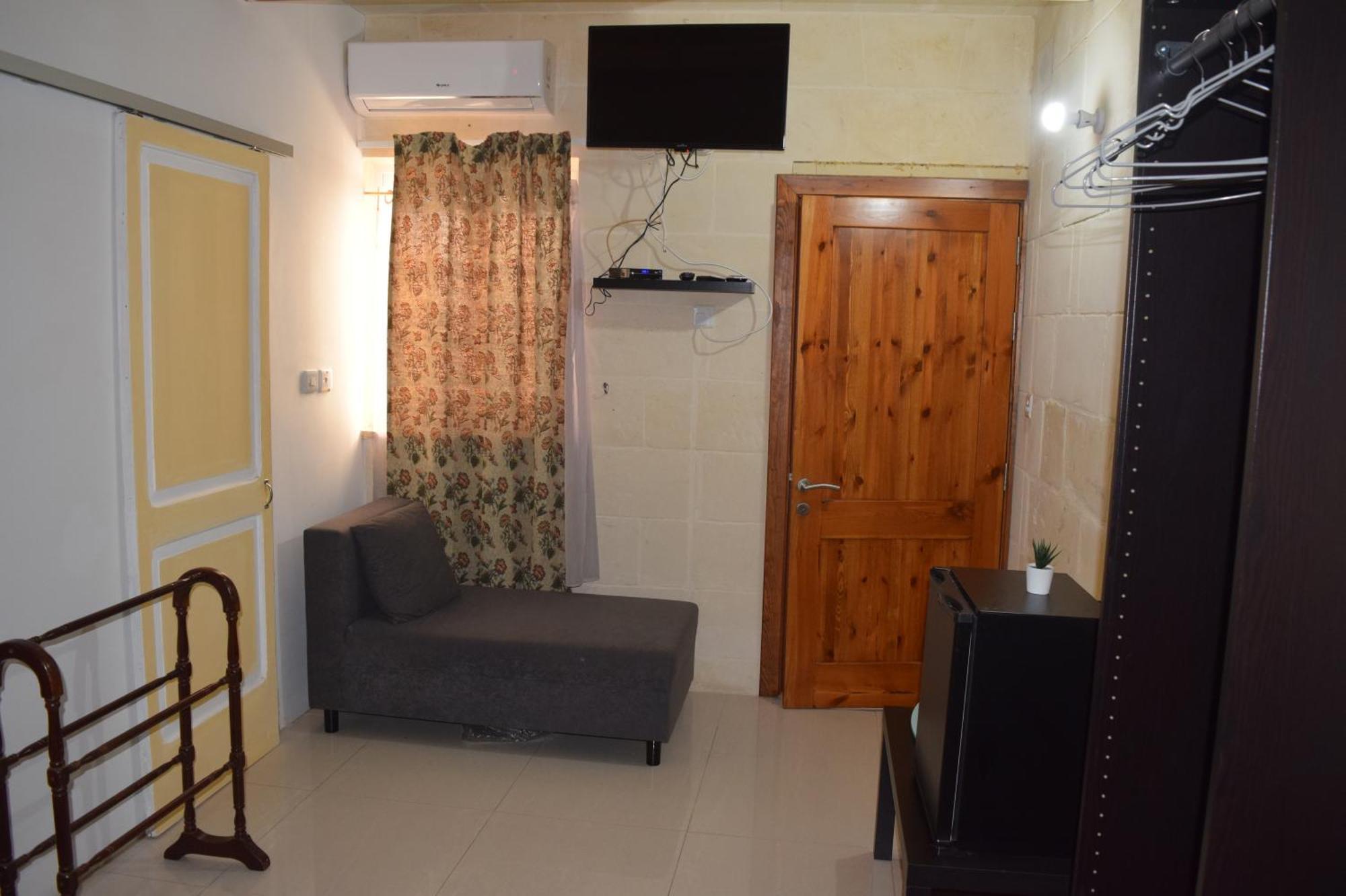 St George Of Lydda B&B Victoria Luaran gambar