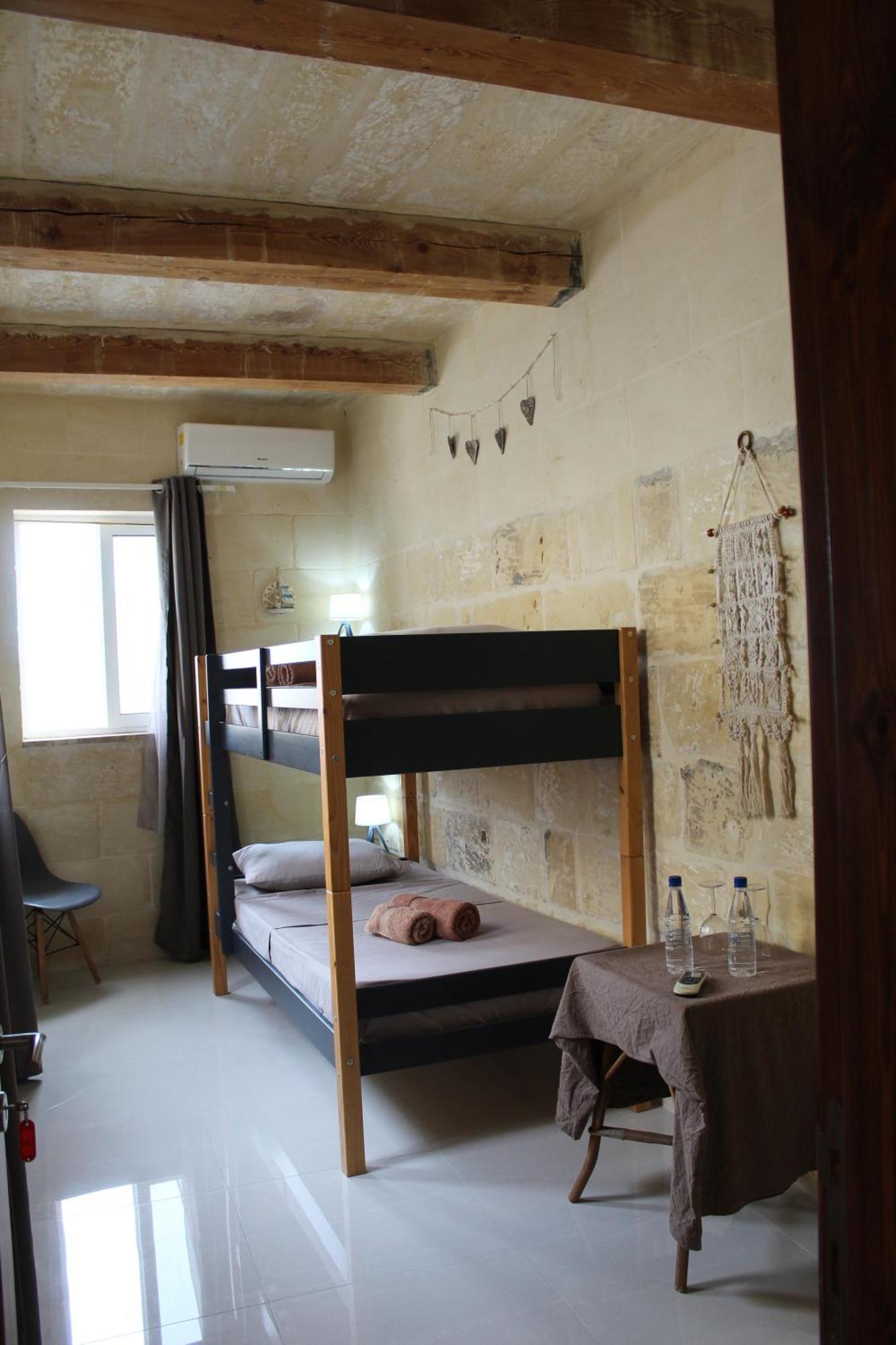 St George Of Lydda B&B Victoria Luaran gambar