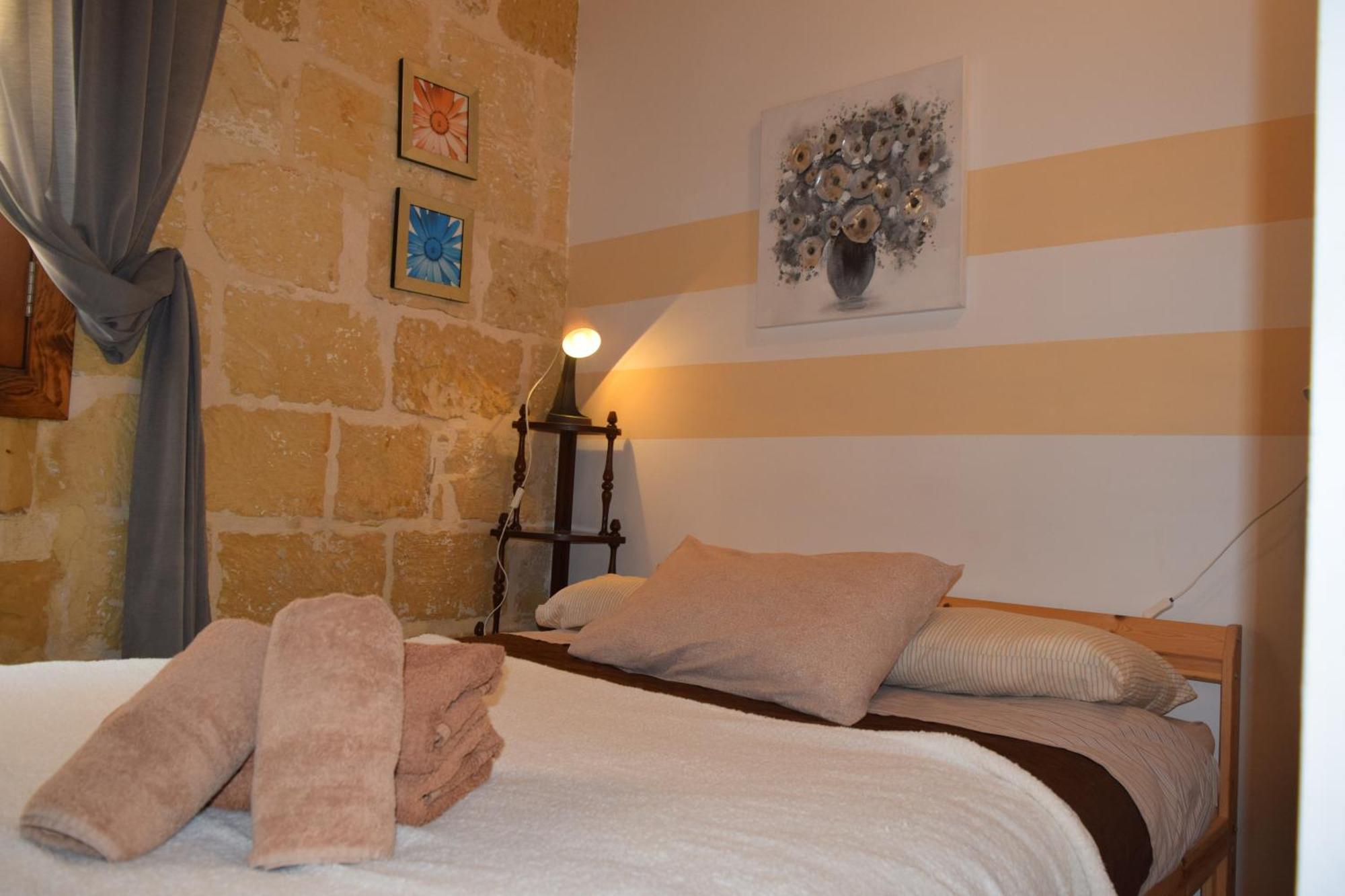 St George Of Lydda B&B Victoria Luaran gambar